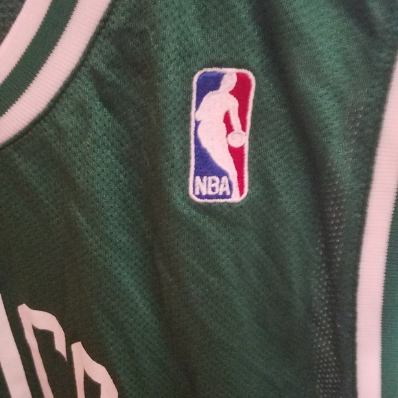 Mens XL Kevin Garnett official N.B.A. Jersey by Adidas. - Picture 5 of 5